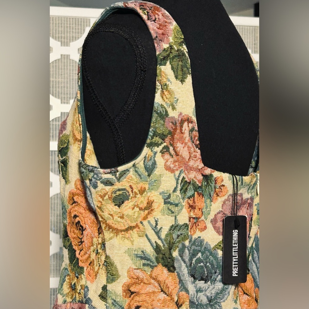 Floral Tapestry A-Line Dress in Multi - Picture 10 of 15